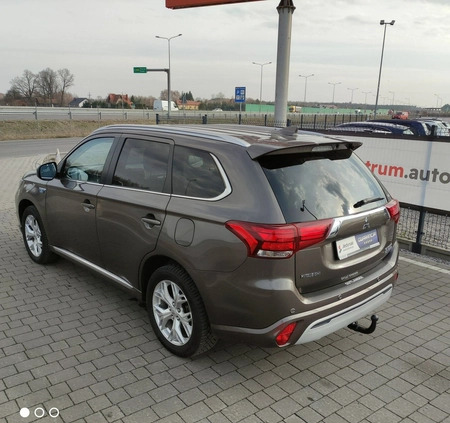 Mitsubishi Outlander cena 108800 przebieg: 108200, rok produkcji 2019 z Gniew małe 407